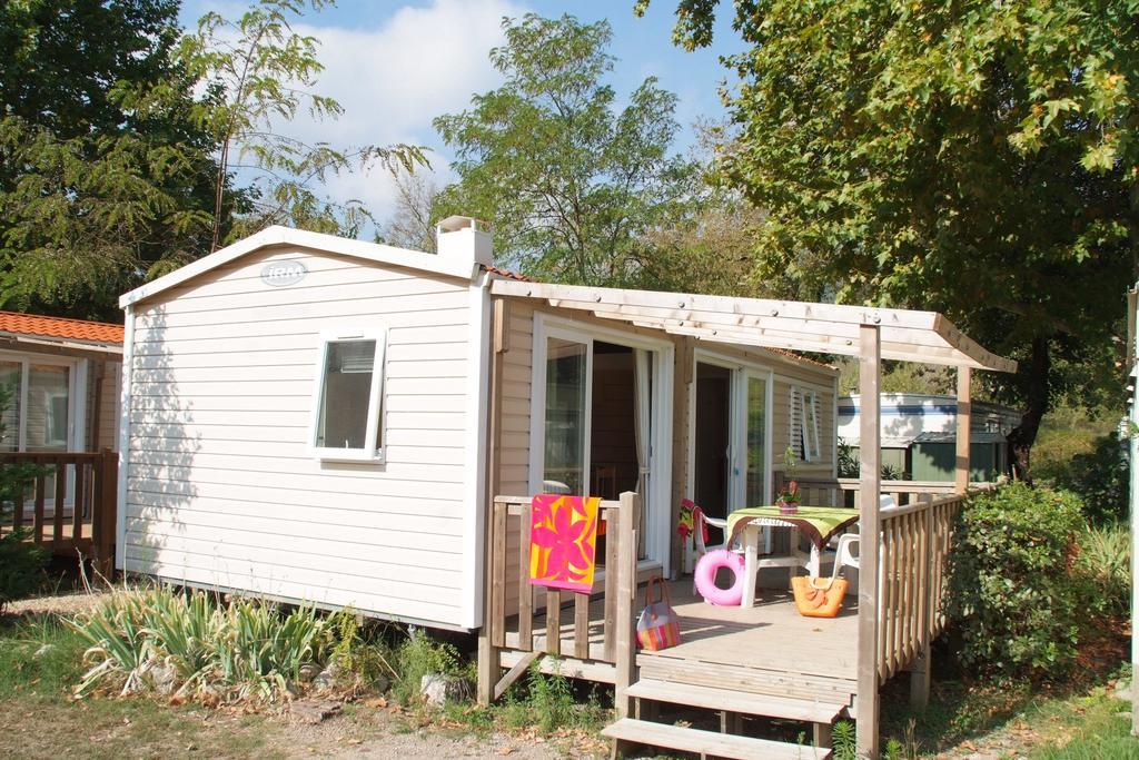 Camping Hotel Les Rives Du Loup Tourrettes-sur-Loup Rom bilde