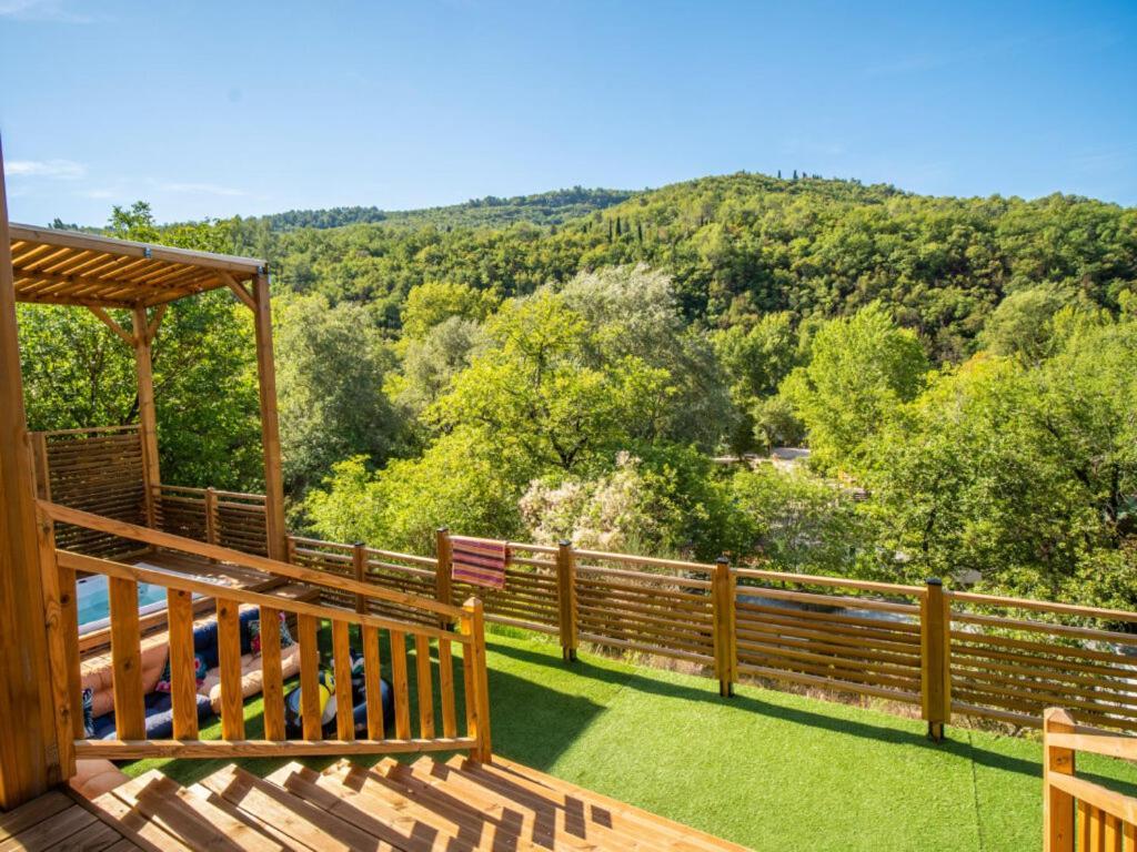 Camping Hotel Les Rives Du Loup Tourrettes-sur-Loup Eksteriør bilde